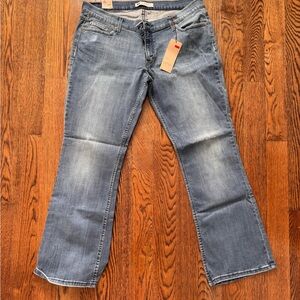 Levi’s Classic Blue Women's Jeans